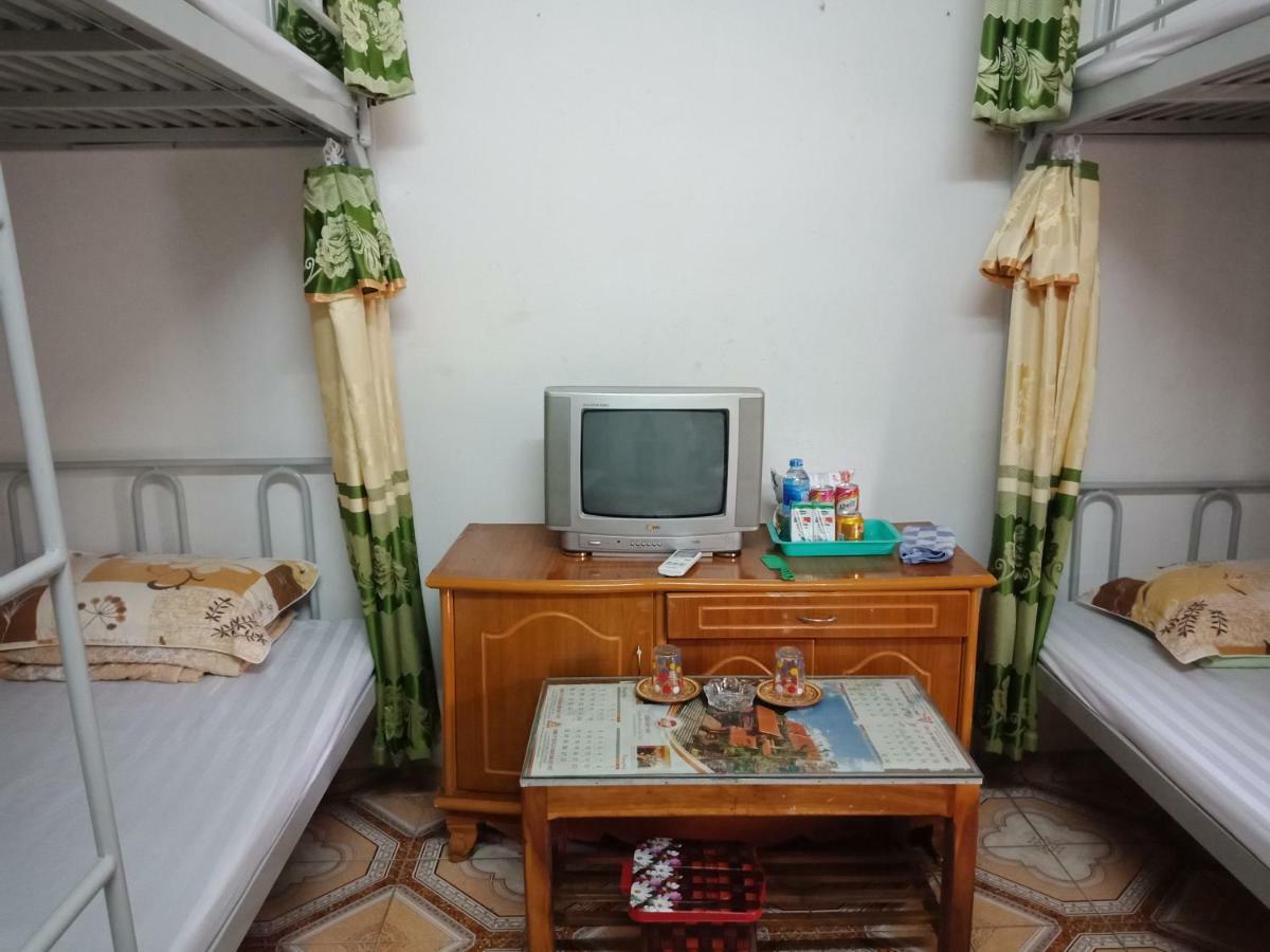 Cuc Phuong Hao Tham Homestay Hotel Nho Quan ภายนอก รูปภาพ